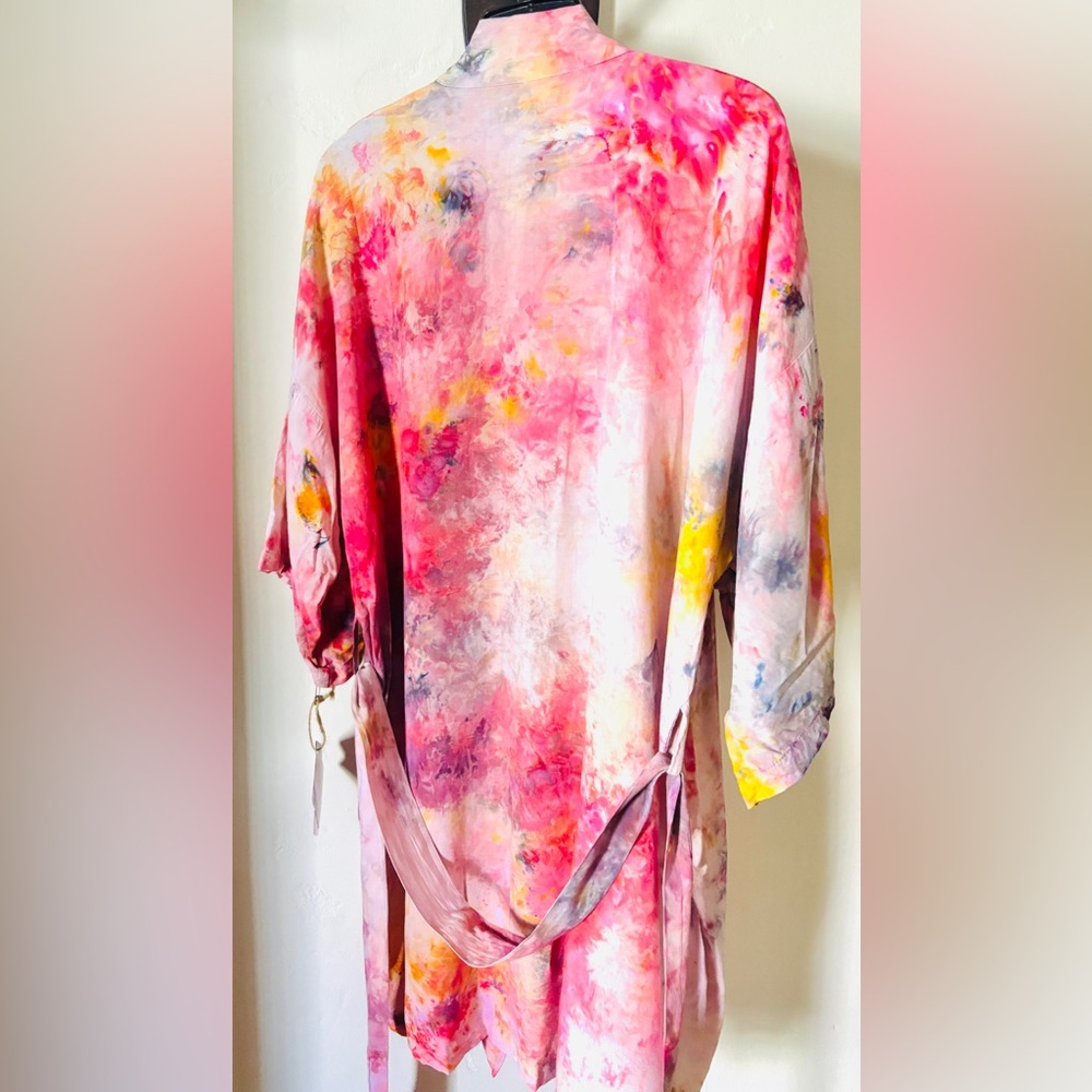 Hand Dyed Robe/Kimono - Picture 4 of 7